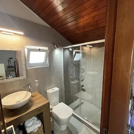 Sea View Loft * Koskinou