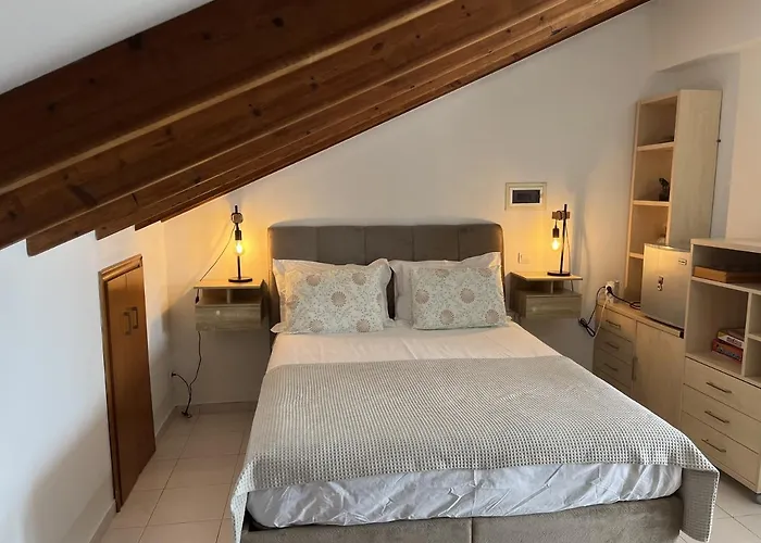 Проживание в семье Sea View Loft